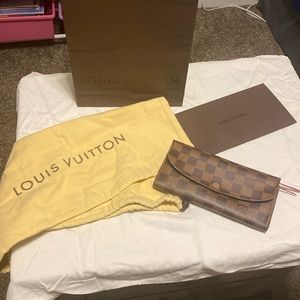 Louis Vuitton Damier Wallet. Red accent. Ebene pattern.  Authentic.